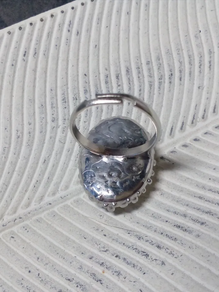 Glass ring, large oval ring, simple stained glass, tin soldered ring, stained glass ring, sparkling ring, shiny ring