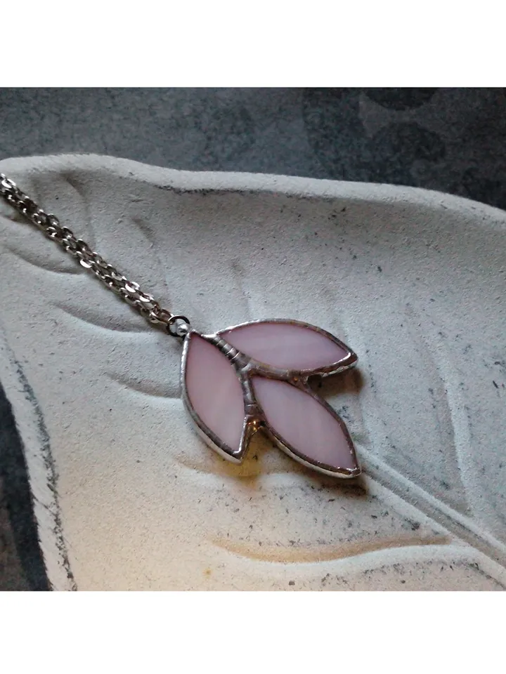 Glass spike necklace, Stained glass necklace, Leaves art deco necklace, Leaf branch pendant, Elven fairy jewelry