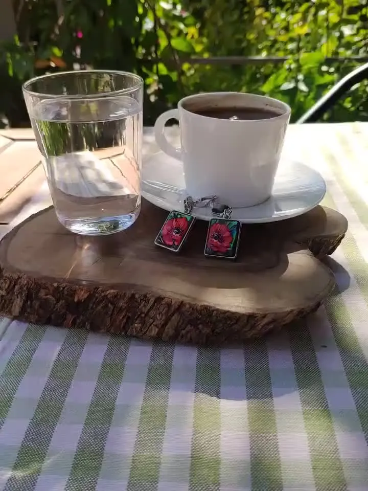 Pearl earrings: Red Poppies hand painted on jewelry earrings • Cute aesthetic dangle earrings for her • Floral dainty design on handmade art