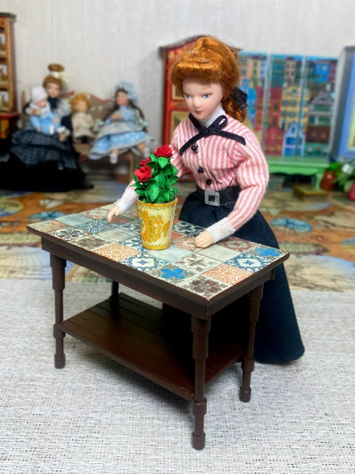 Handmade table for a dollhouse.1:12 scale. Doll house table. This table is ideal for scale 1:12.