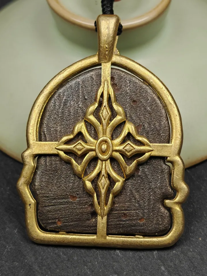 Drashi Lhamo Amulet,Gandhanra Vintage Tibetan Buddhist Pendant,Zashi Lhamo,Buddhist Protective Charm,Spiritual Gift,52×36mm