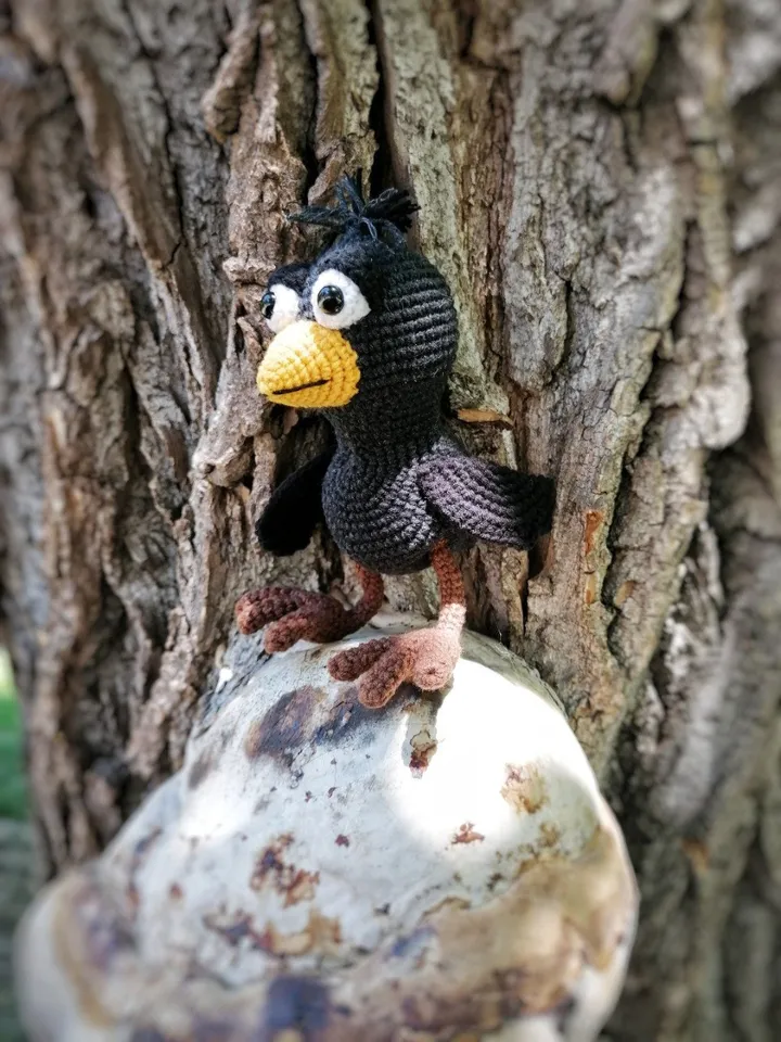 PDF Crochet Crow, Halloween Pattern, Amigurumi Raven Pattern, Bird Crochet Pattern, Amigurumi Crow Crochet Pattern Pumpkin Amigurumi Pattern