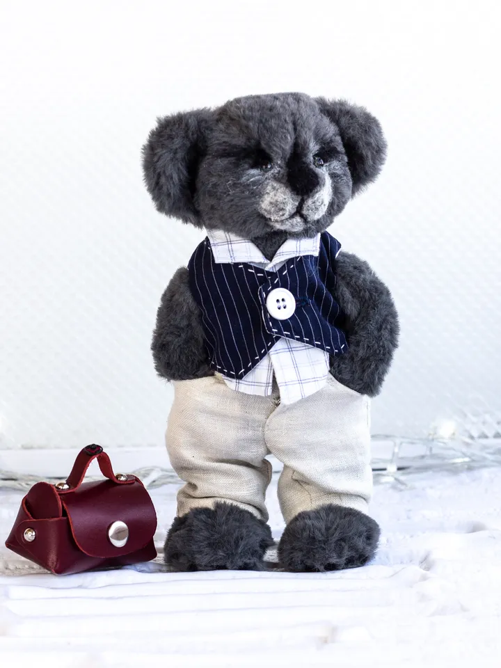 Rare and Adorable Koala Collectible Figurine - Limited Edition Must-Have for Collectors