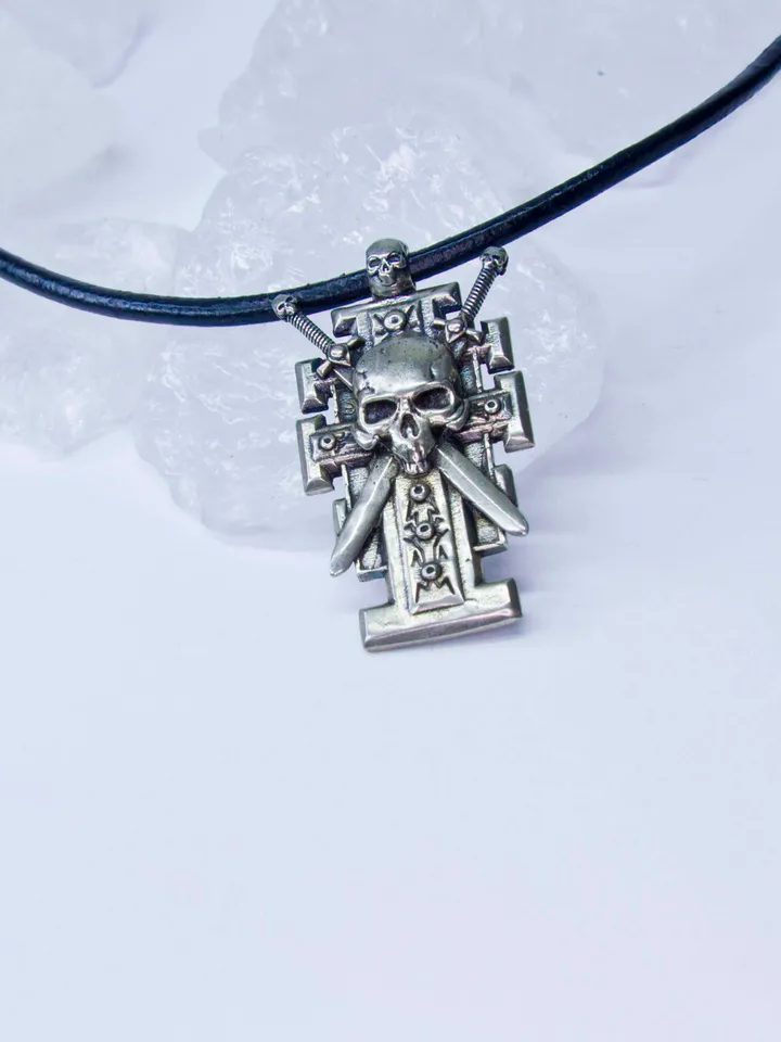 Ordo Xenos Insignia with Skull and Crossed Swords