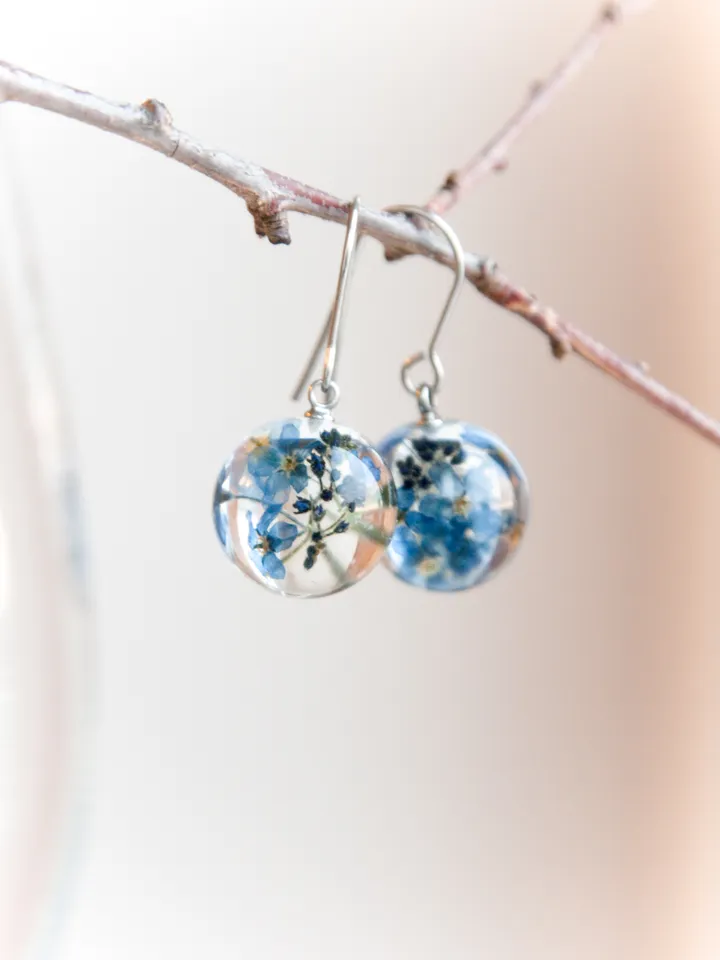 Forget-me-not sphere earrings. Blue dangle resin earrings