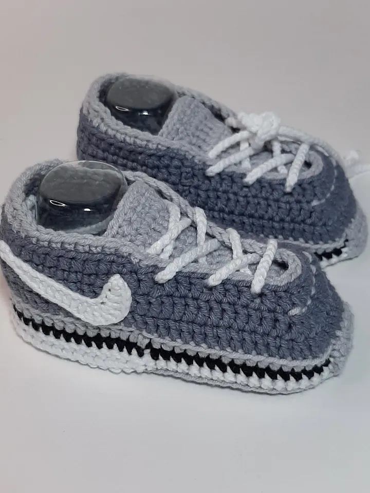 Very soft crochet grey baby socks booties sneakers, baby 6 months anniversary gift handmade, kids slippers for home