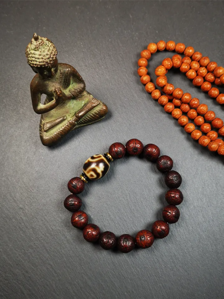 Gandhanra Unique Tibetan Dalo Dzi Bead Bracelet(30 Years Old), Treasure Vase Dzi with Old Bodhi Beads,Fit for 15-19cm Wrist