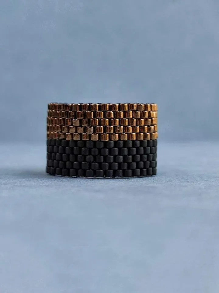 PDF tutorial - Beaded peyote ring