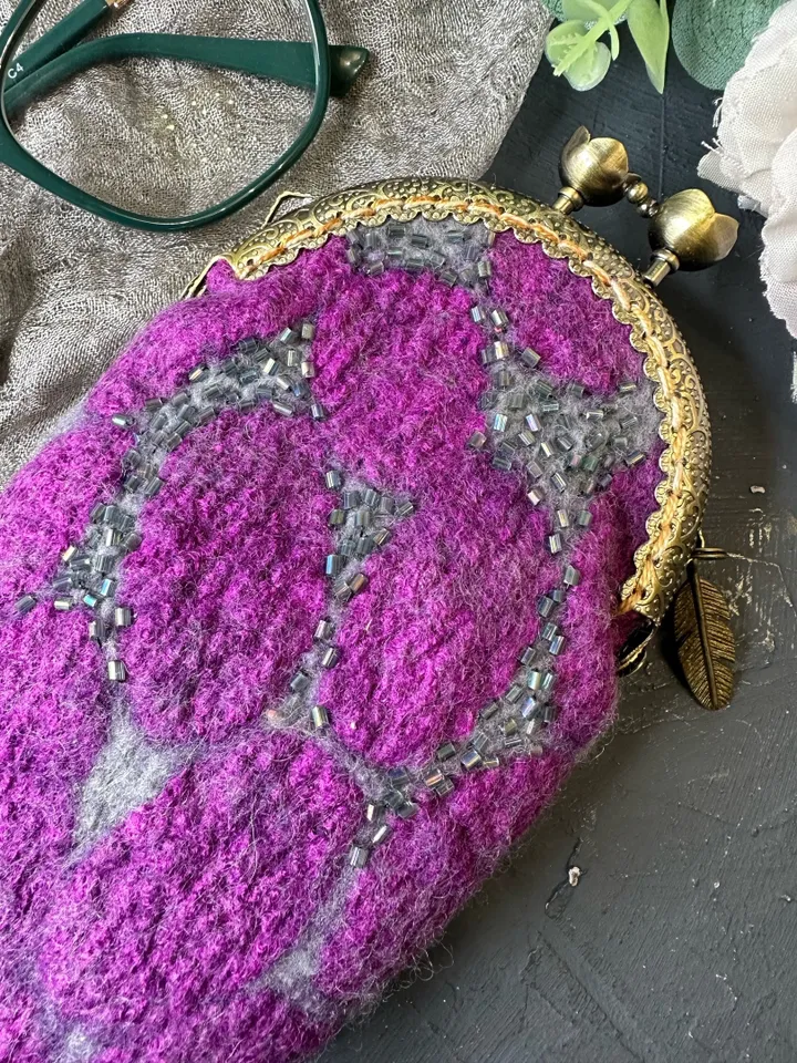 Glasses case with embroidery
