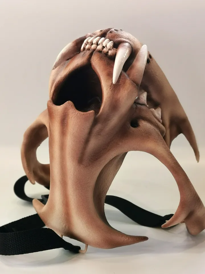 Lynx Skull Mask, realistic lynx mask, Horror Mask, Animal Skull Mask, resin skull mask, Big cat mask, pagan mask, ritual mask, shamanic mask