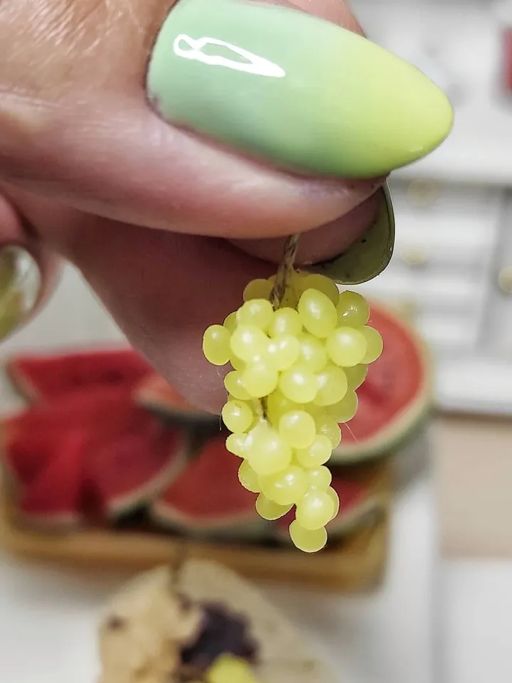 Realistic grapes, dollhouse, mini fruit, miniature, gift ideas, dollhouse decor, miniatures food, mini food, micro food