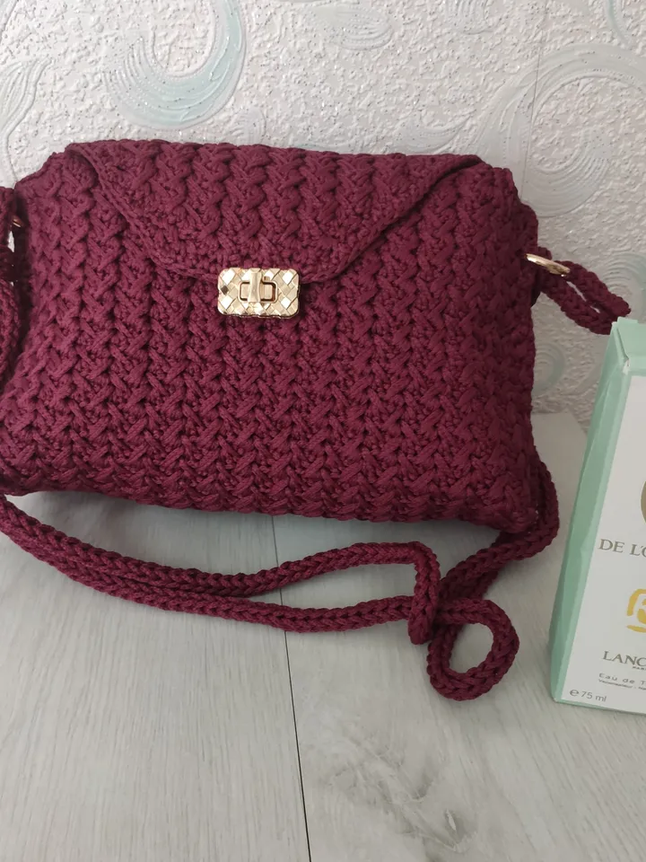 HANDBAG CHERI π