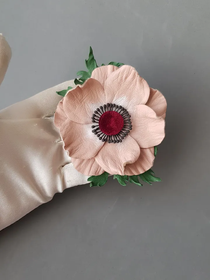 Beige leather brooch for her, Leather women's jewelry