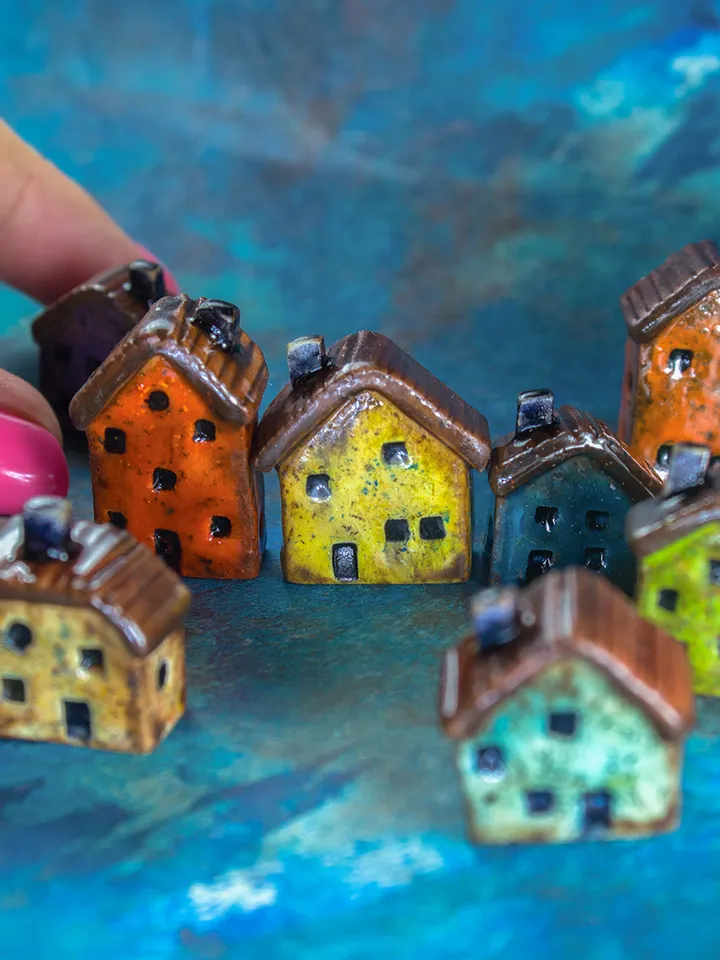 TUTORIAL Miniature faux ceramic houses with polymer clay
