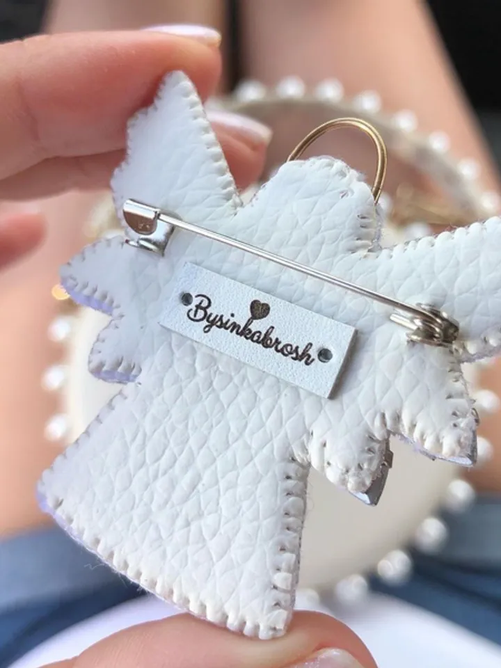 Angel brooch/handmade brooch/gift for her/handmade jewelry