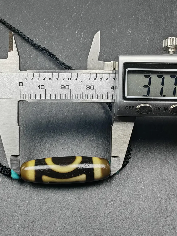 Gandhanra Antique Tibetan Sky & Earth Dzi Bead Necklace,1.5" x 0.4",40 Years Old