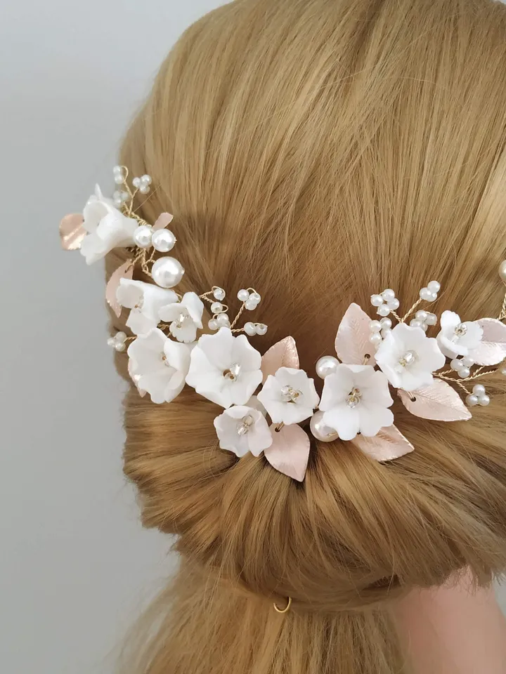 Delicate Floral Bridal Hair Comb, Floral Hair Piece in Pale Gold, Porcelain Flower Bridal headpiece, Wedding Headpiece for Boho Weddings,