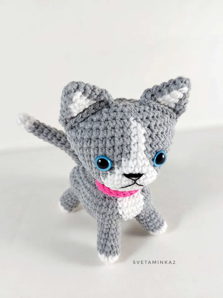 Crochet Kitten Pattern. Amigurumi Cat Pattern. Digital Download. PDF.