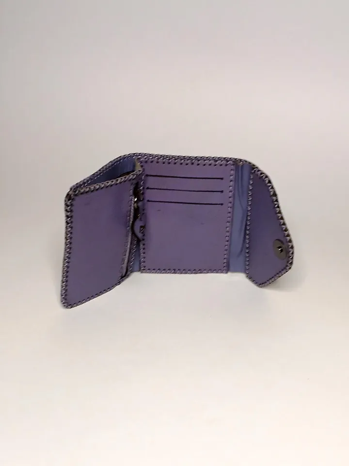 Leather Women Wallet, Handcrafted Bifold Wallet for Women Made from Cowhide Leather, Leather Wallet Women Slim ID Credit Card Wallet.