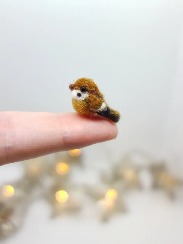 Tiny needle felted sparrow, miniature bird, made to order