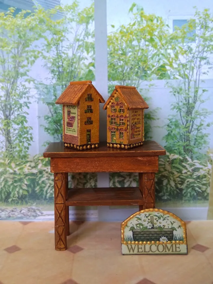 Houses for cockle roomboxes. Doll toy.1:12 scale.