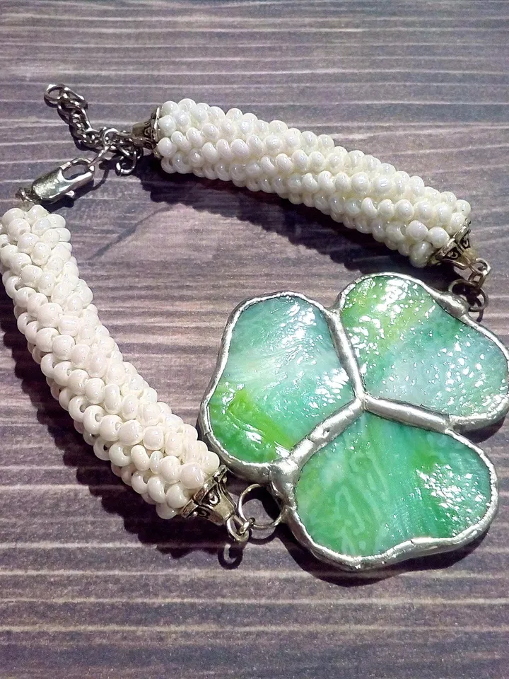 Shamrock bracelet, St Patricks 3 leaf clover Irish bracelet, st patricksday Clover trefoil leaf