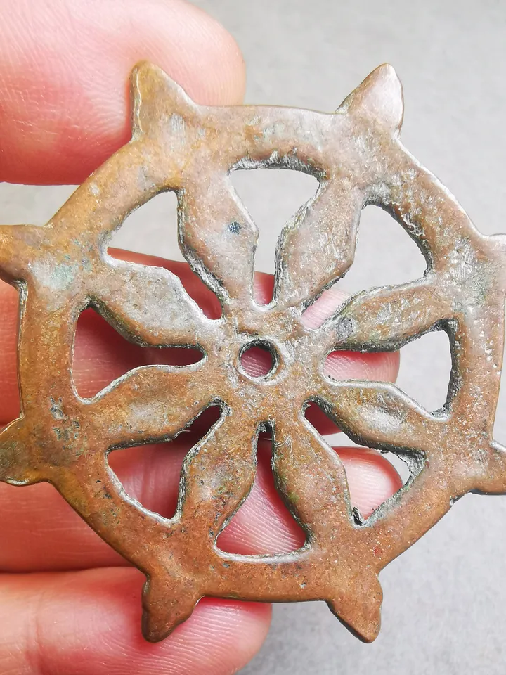 Gandhanra Vintage Tibetan Buddhist Amulet,Prayer Wheel,Lucky Wheel,Dharma Chakra,57mm