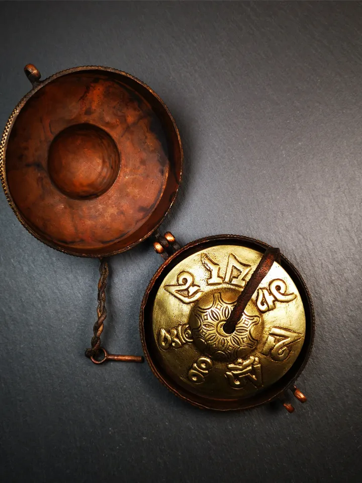 Gandhanra 8cm Copper Case,Astamangal Pattern, for Tibetan Cymbals, Tingsha Bell,Handmade in Nepal