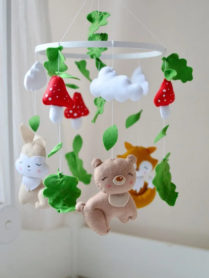 Newborn gift, Baby mobile for Woodland Nursery decor, cute forest animals, fox, flowers, Crib mobile