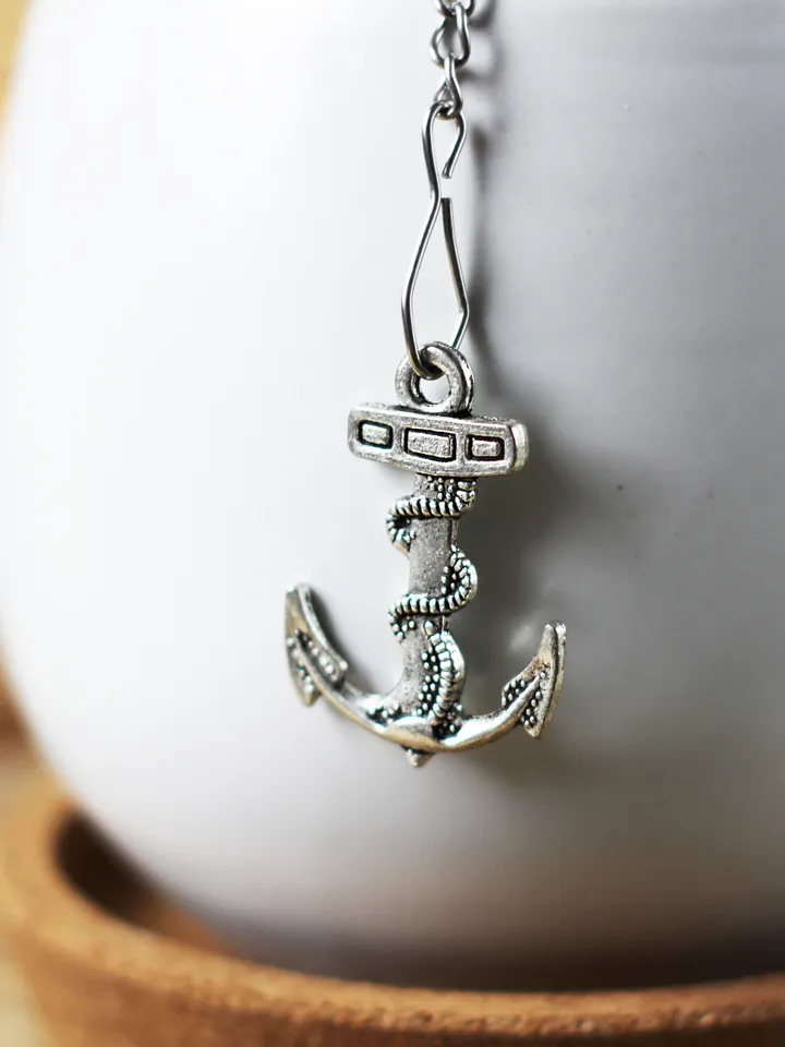 Anchor tea ball infuser for herbal tea, Tea infuser with nautical charm, Tea Strainer anchor pendant, loose leaf tea