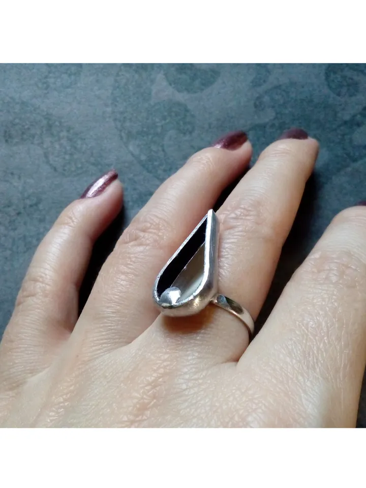 Mirror teardrop ring, Halloween ring, witchy aesthetic, protection ring, tin soldered glass ring, stained glass ring