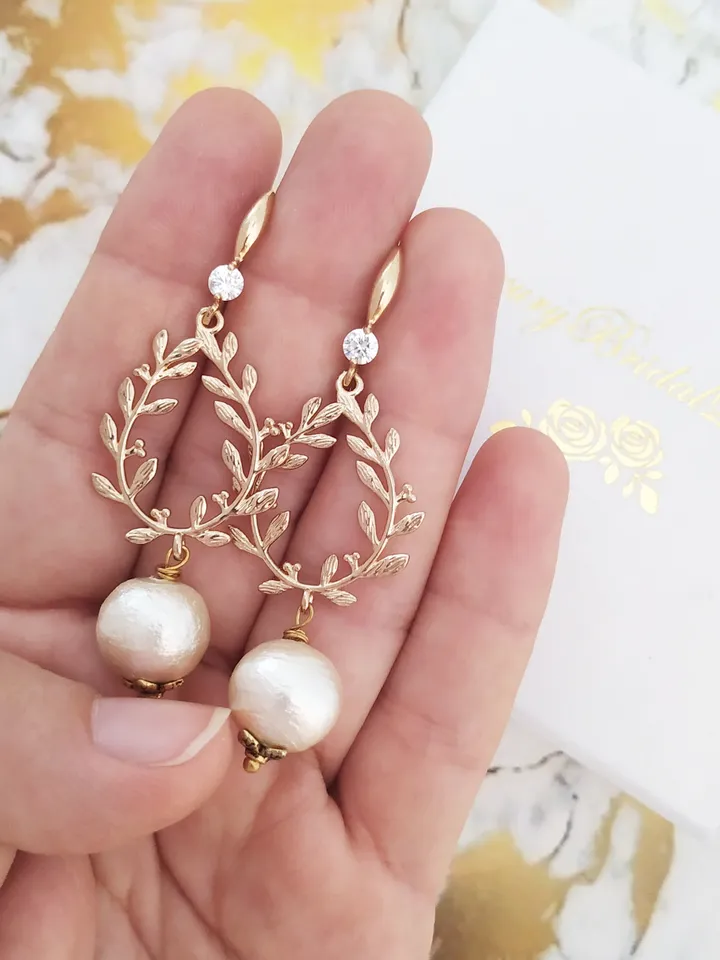 Boho Wedding Earrings, Champagne Gold Leaf Bridal Earrings, Chandelier Statement Earrings, Swarovski Crystal Earrings, Statement Jewelry