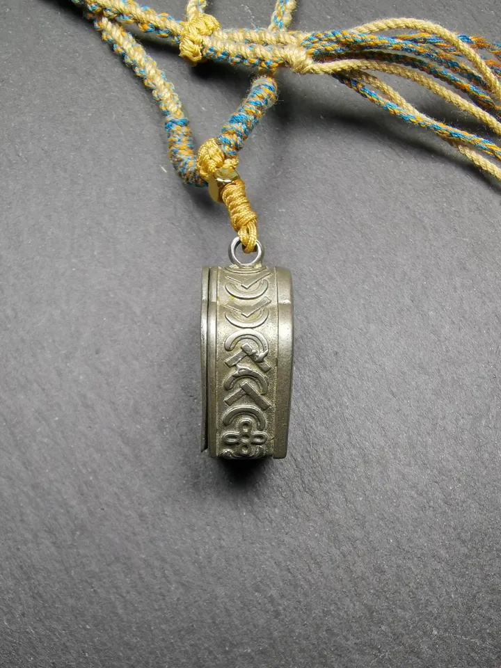 Gandhanra Handmade Tibetan Buddhist Gau Box Amulet,Green Tara Ghau Shrine, Mini Altar Pendant