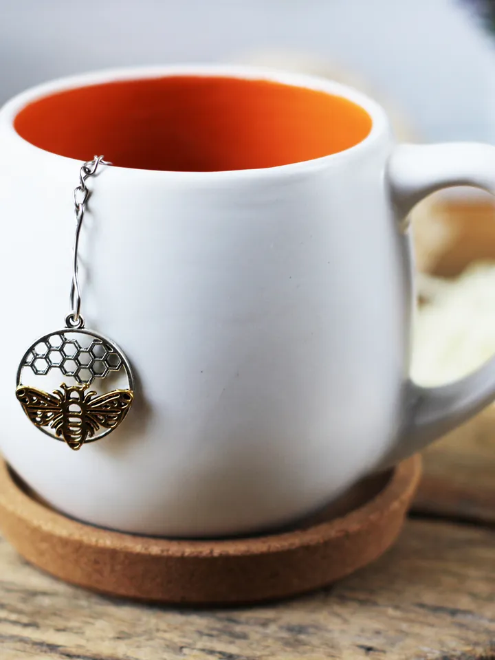 Honey bee tea infuser for herbal tea, Tea ball infuser charm bee with honeycomb