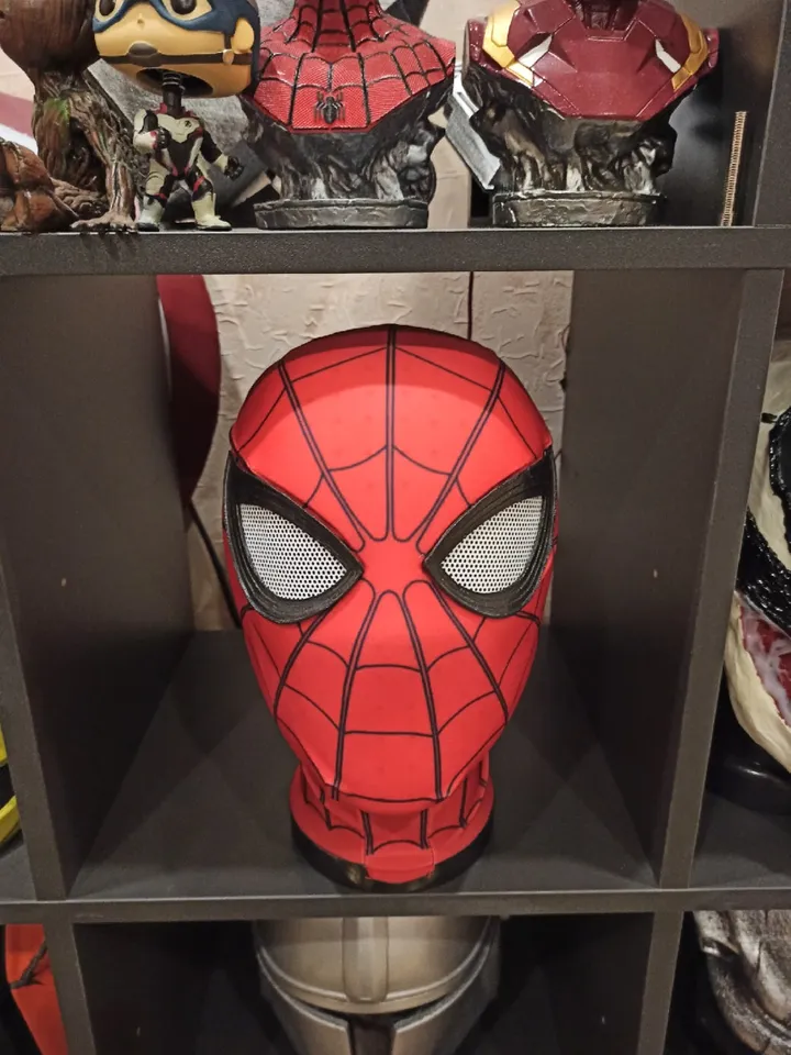 Spider-Man Homecoming Mask with face shell