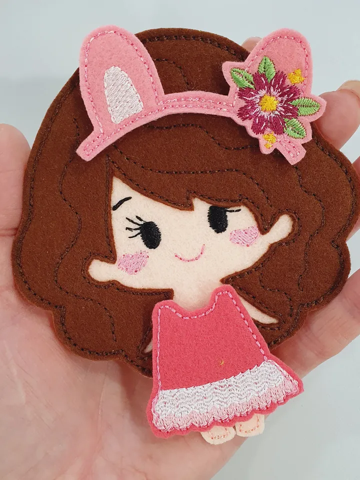 ITH Felt Dress Up Dolls Pattern Set (2 Dolls + Clothes), Quiet Book Dolls Embroidery Design, 4x4 Hoop Digital Download
