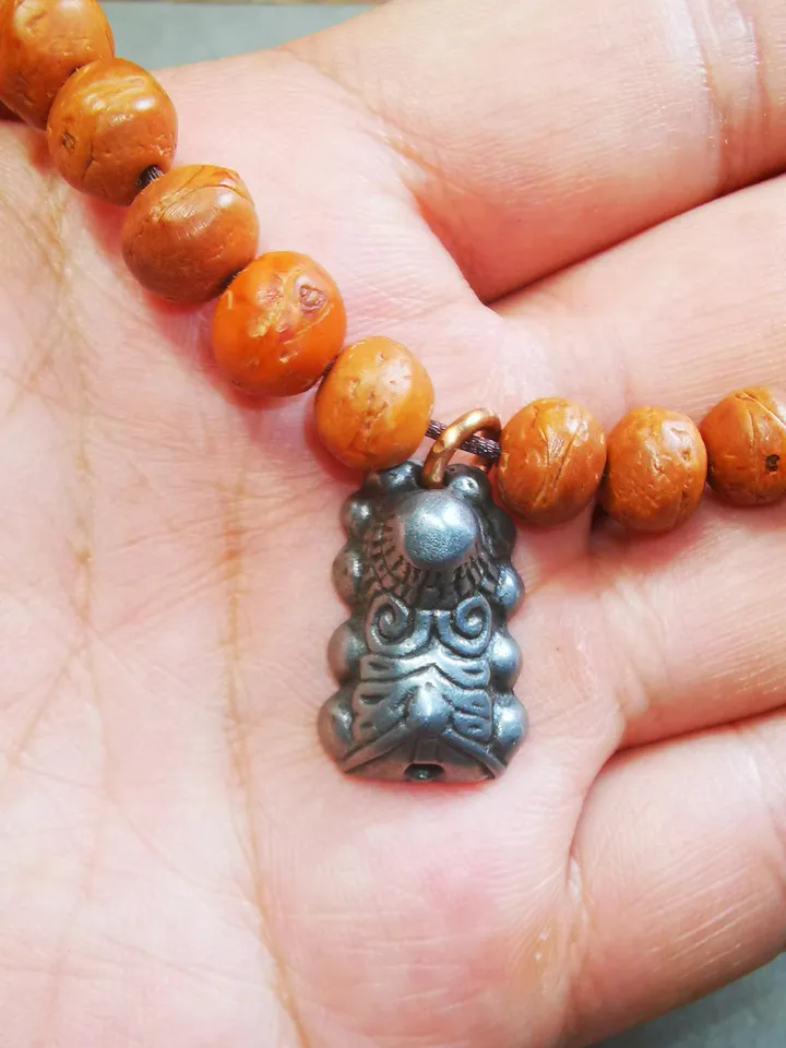 Gandhanra Handmade Tibetan Mala Pendant,Snow Lion Amulet for Prayer Beads,Bag Hanging,0.9&quot; × 0.6&quot;
