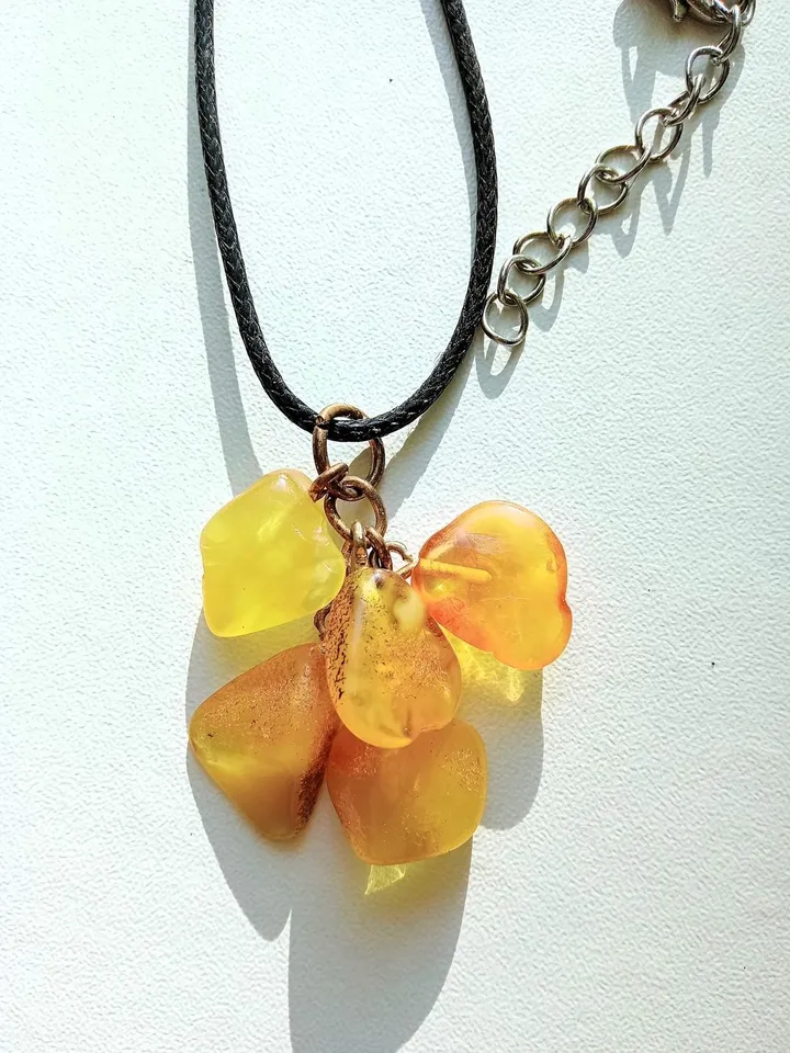 Natural Amber Yellow Stones Pendant Necklace Jewelry Gift For Girl Women Amber Gift Birthday Mother's Day Holiday Everyday Spring Summer Bohemian Jewelry Women