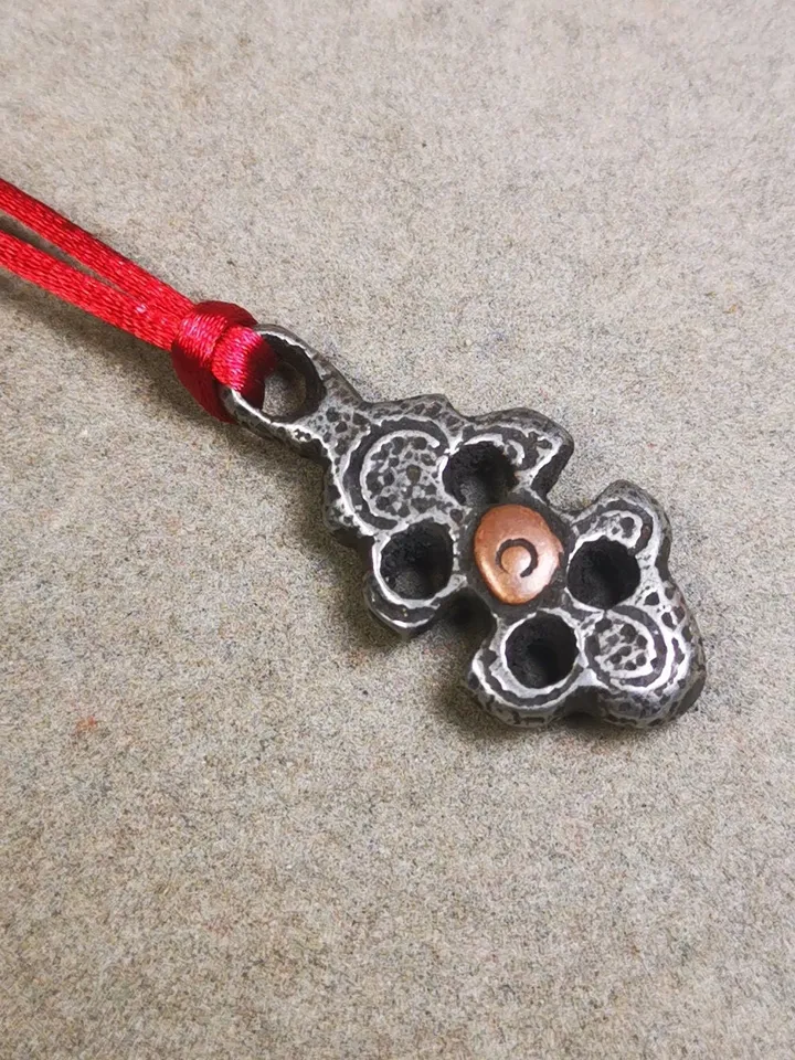 Gandhanra Handmade Tibetan Mala Amulet, Vajra Pendant for Prayer Beads,Necklace,Bag Hanging Accessories,Made of Cold Iron,1.3&quot; × 0.6&quot;