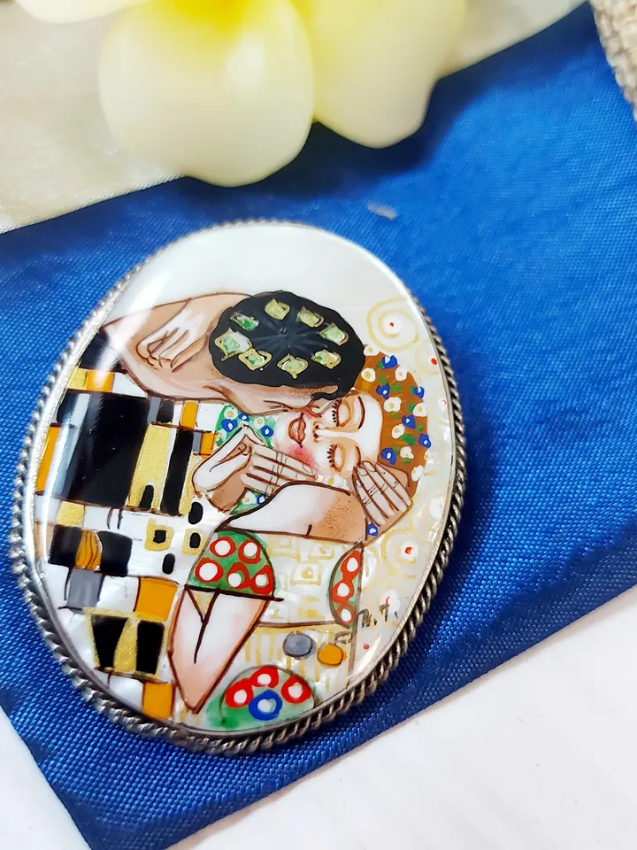 Brooches for women: Gustav Klimt "The Kiss" on handmade pin for dress, original Art Nouveau pins made from mother of pearl shell