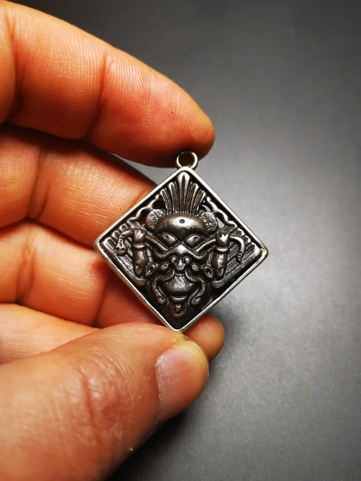 Gandhanra Antique Tibetan Buddhist Amulet,Garuda-the Four Dignities(Garuda,Tiger,Dragon,Lion),Buddhist Talisman,Inlaid with Sliver