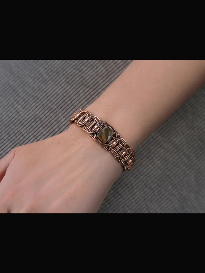 Copper wire bracelet with natural Tiger eye, 7th Wedding Anniversary gift