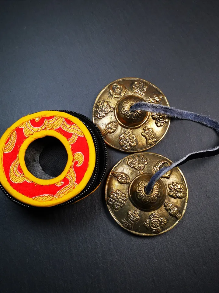 Gandhanra 6.5cm Tibetan Cymbals,Tingsha Bell,Buddhism Ritual Implement,Handmade in Nepal,Astamangal Pattern