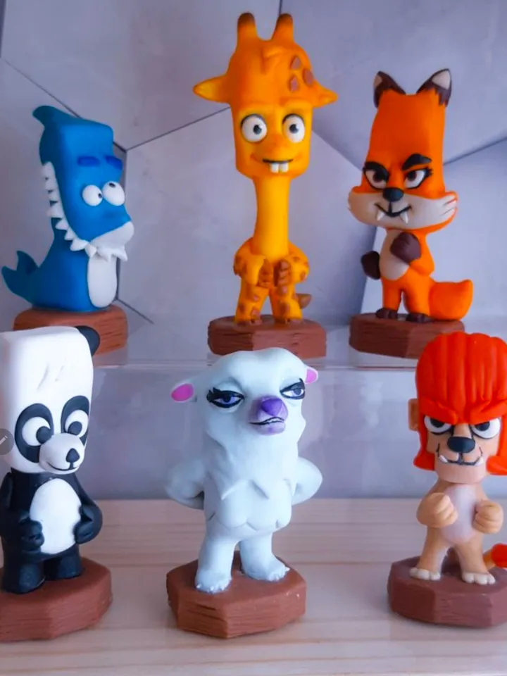 Zooba toy figures