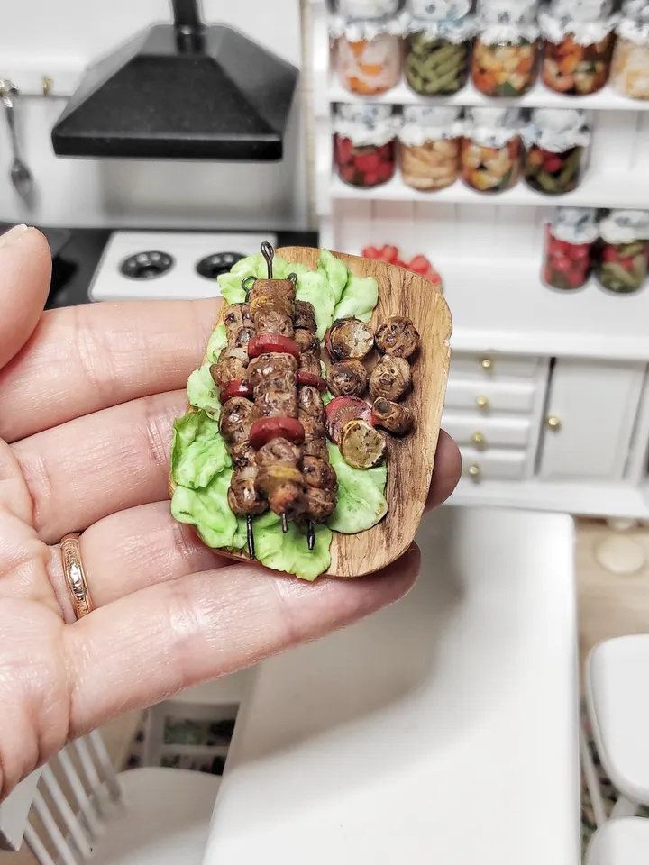Realistic miniature kebab 1 6 - Barbecue - Mini kebab - Miniature food - dollhouse miniature - mini food