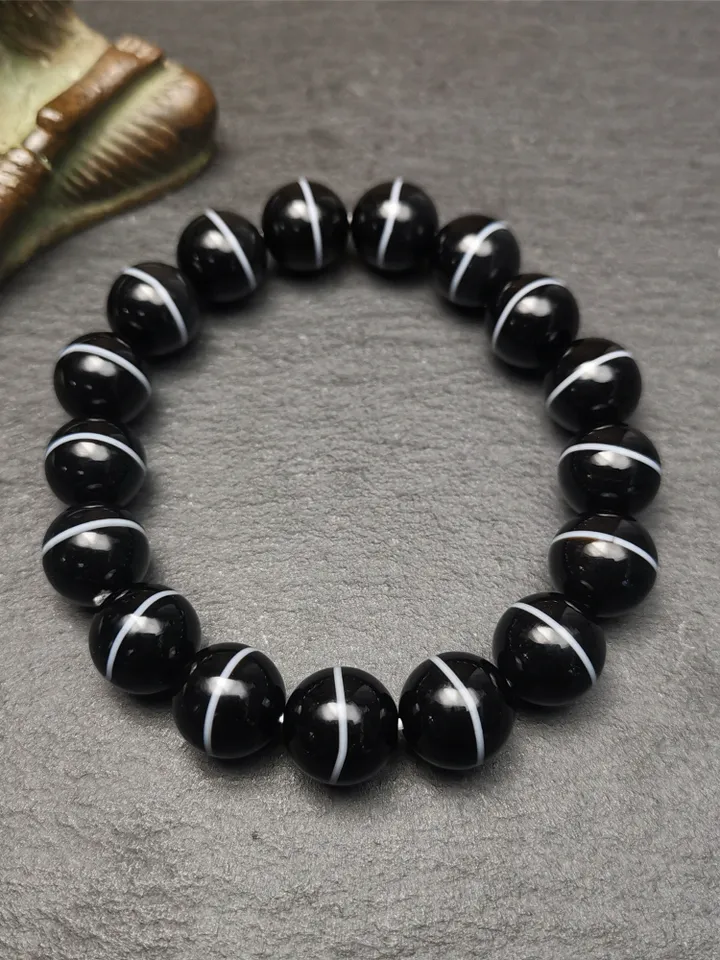 Gandhanra Vintage Tibetan Wrist Mala,Authentic Black Agate Medicine Buddha Bhaisajyaguru Prayer Beads Bracelet for Meditation,0.4&quot; - 0.63&quot;