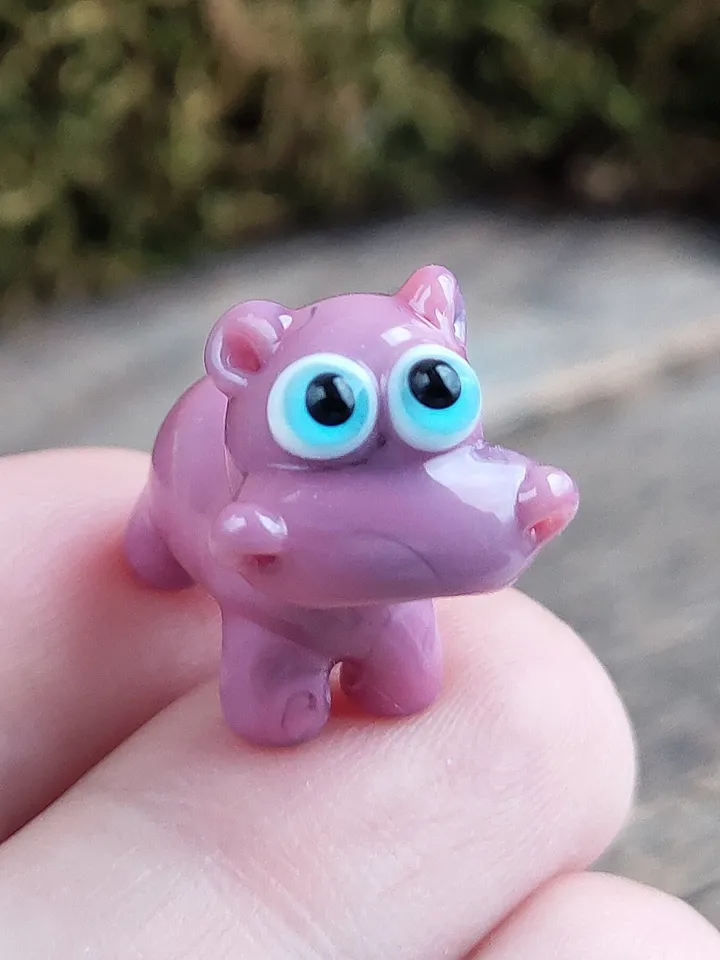 Hippo figurine Hippo miniature Hippopotamus sculpture Begemoth figurine Hippo gifts Hippo decor | Tiny Glass hippo bead Miniature animals