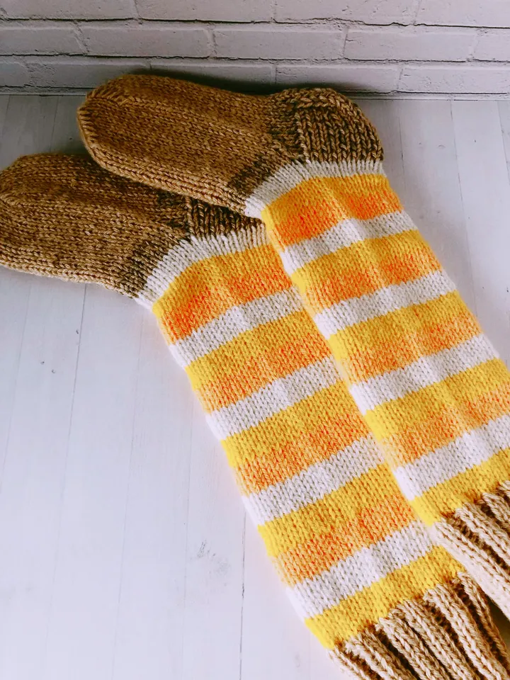 Warming Knee Socks Knitted Handmade