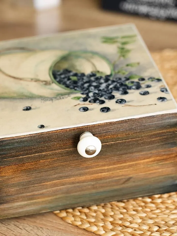 Tea box