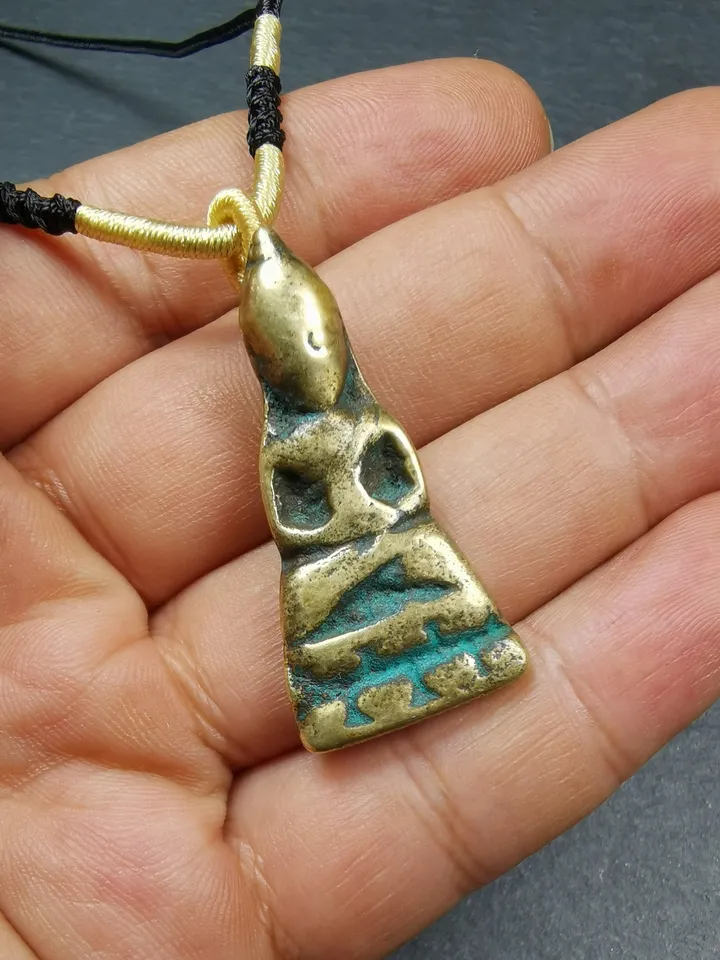 Gandhanra Antique Tibetan Buddhist Protective Amulet,Amitayus Statue Pendant